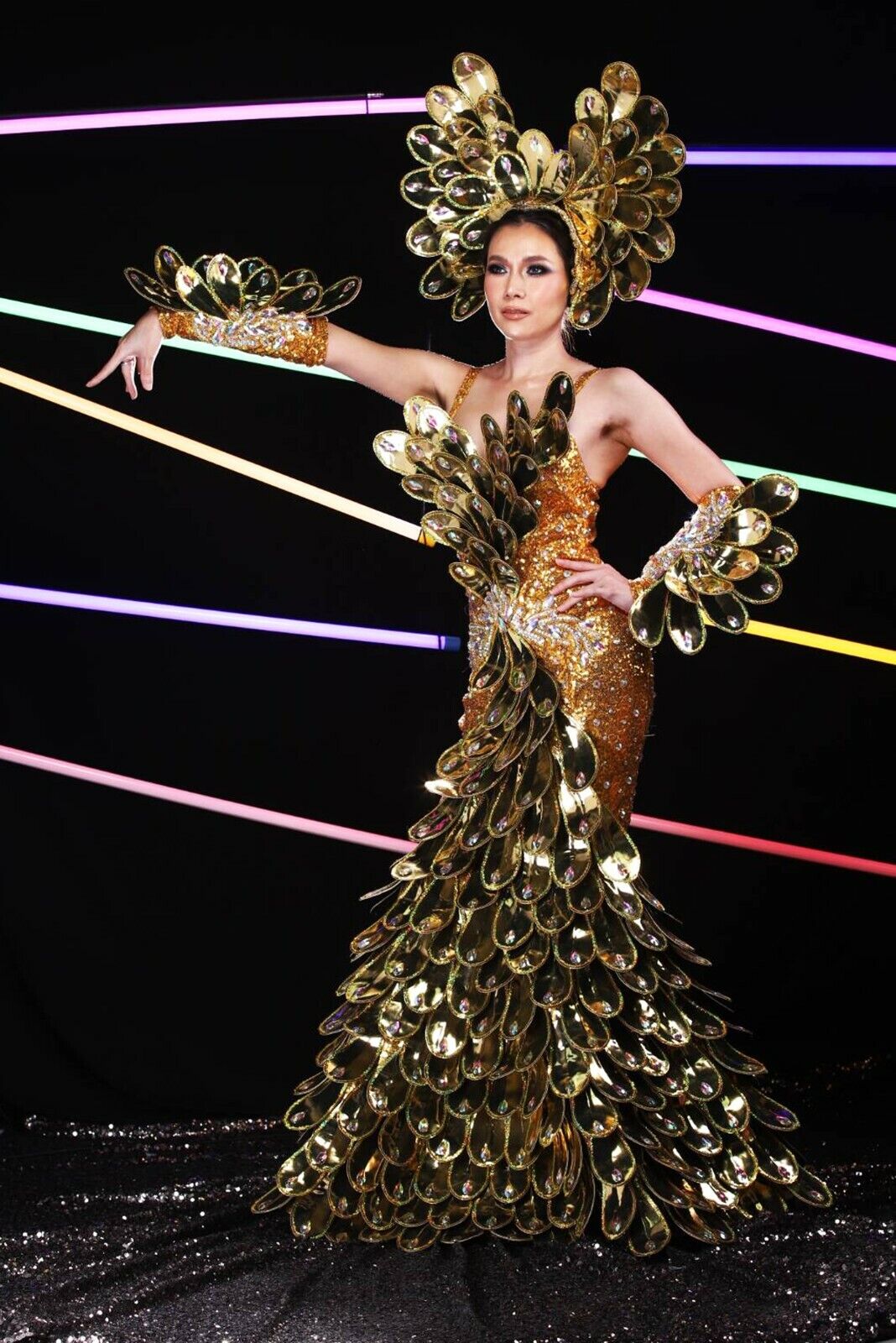 Da NeeNa C1011 Eagle Queen Samba Crystal Pageant Showgirl Costume Set XS - XL