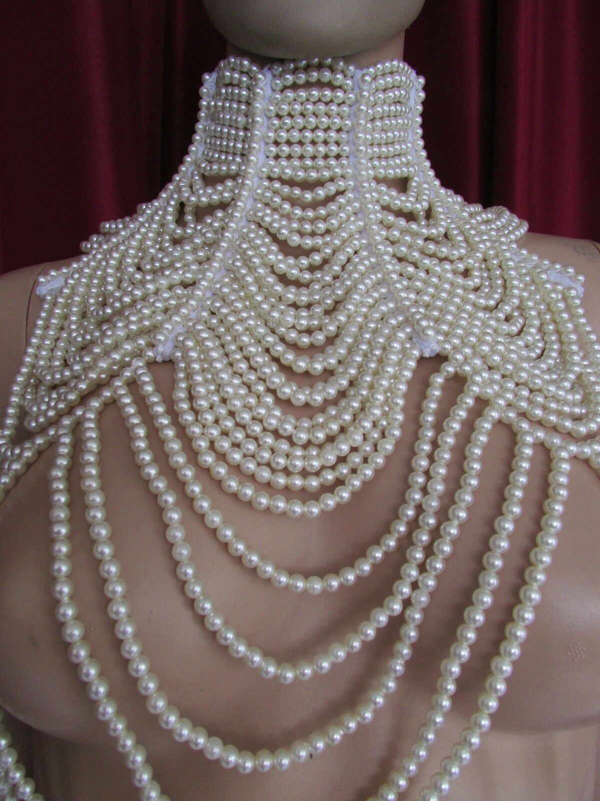 Da NeeNa J001 Showgirl Pageant Vegas Cabaret Drag Pearl Necklace Choker