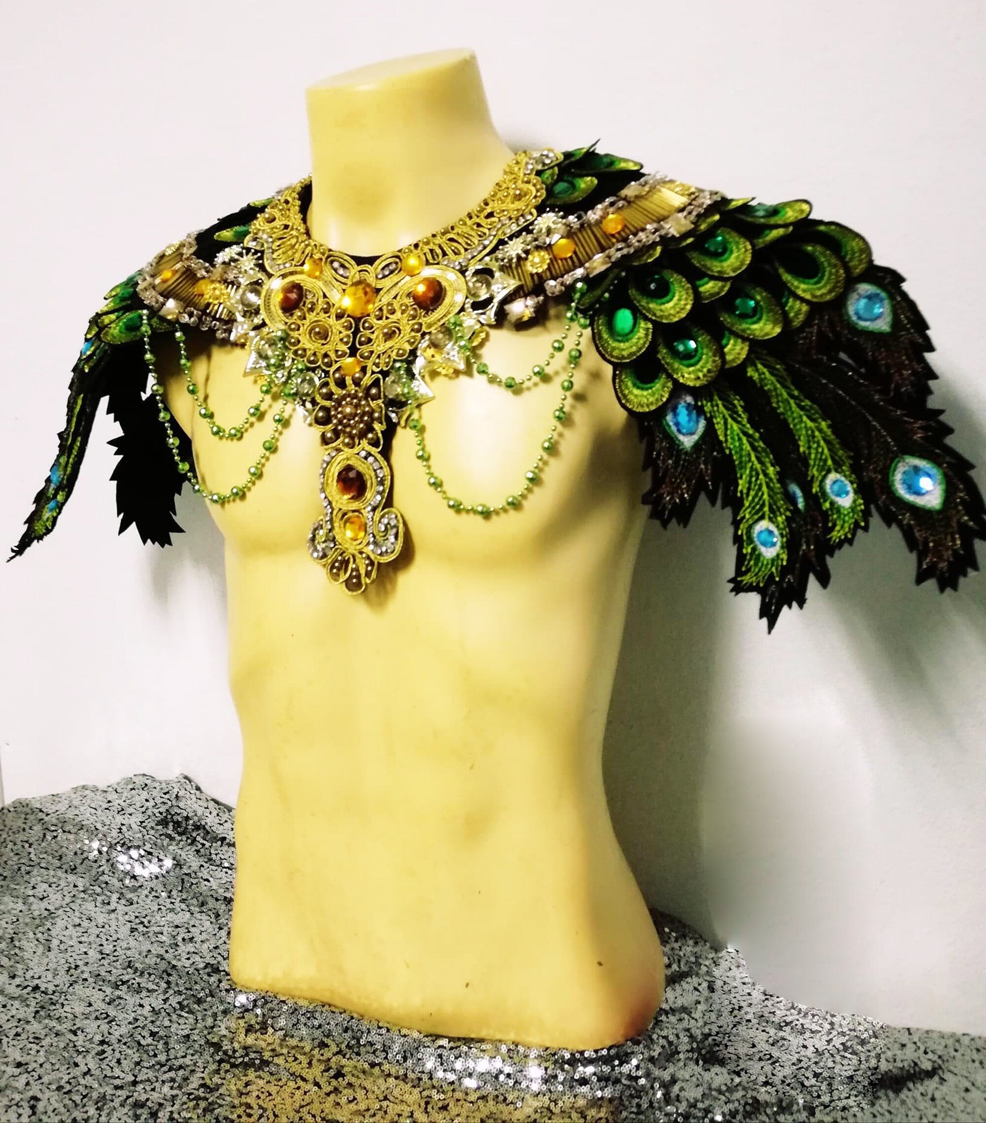 DaNeeNa B1068 EVIA Samba Burlesque Cabaret Dancer Peacock Feather Shoulder Pieces