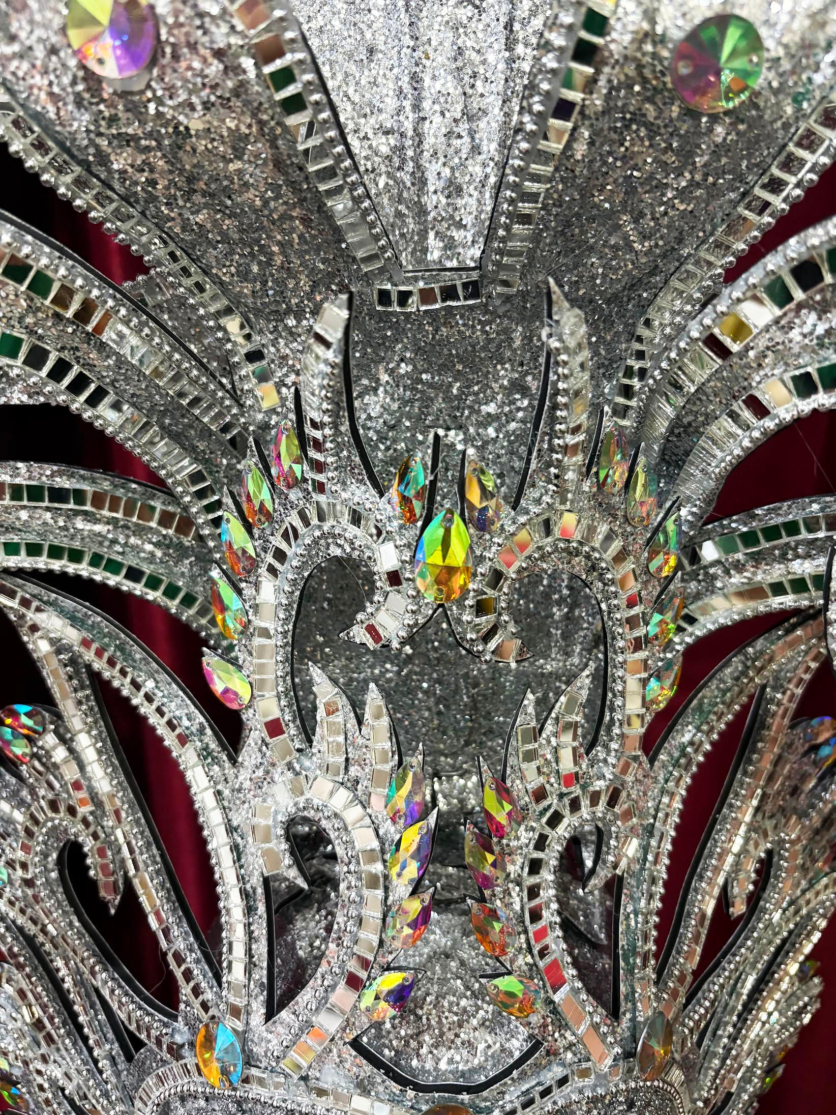 Da NeeNa H136 Vegas Showgirl Pageant Asian Crystal Swan Crystal Headdress