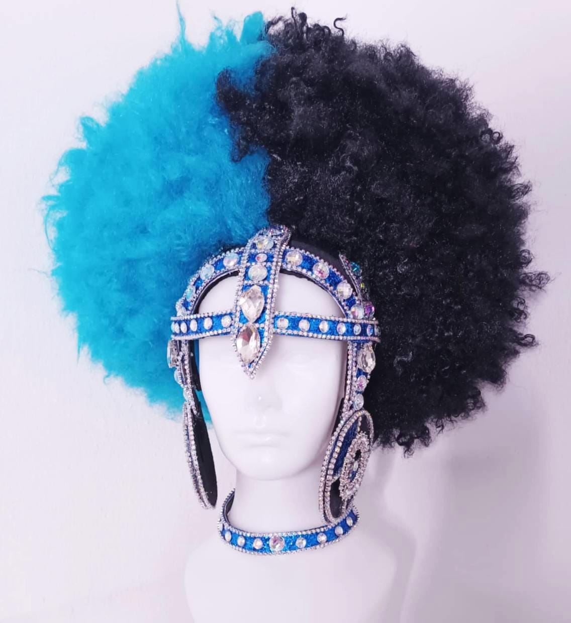 Daneena h1149 eye-catching and stylish queen king crystal cabaret showgirl pageant headdress