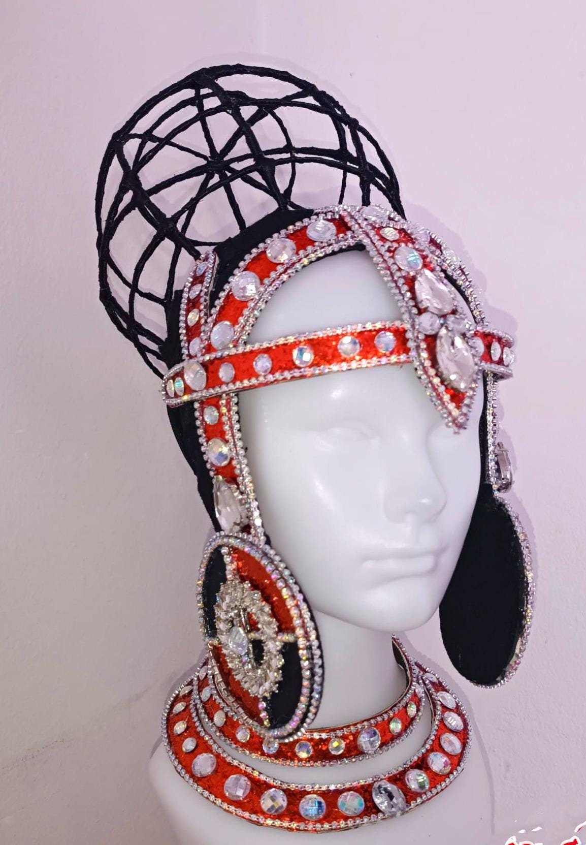 Daneena h1149 eye-catching and stylish queen king crystal cabaret showgirl pageant headdress