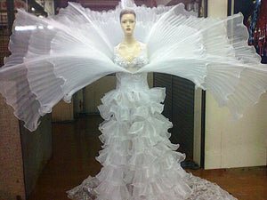 Da NeeNa B031 Stage White Flower Lady Gaga Dress Giant Collar Backpiece