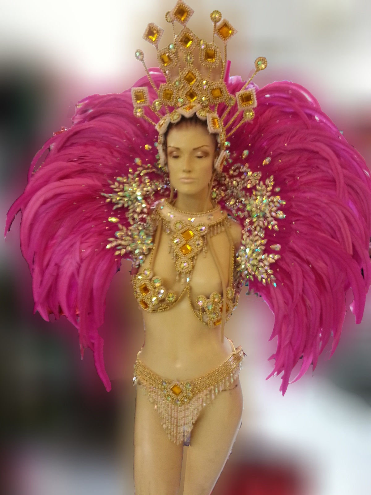 Da NeeNa B0399C Showgirl Vegas Samba Brazil Feather Canary Black Kitty Backpiece