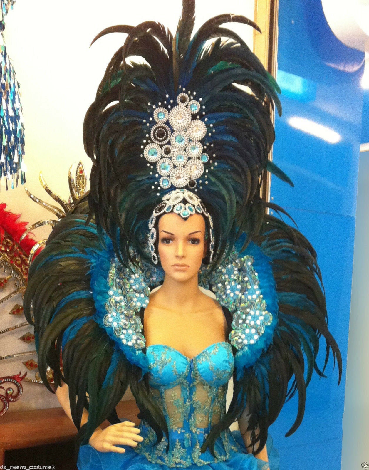 Da NeeNa C041 Vegas Cabaret Showgirl Dancer Burlesque Headress and Shoulder Pieces