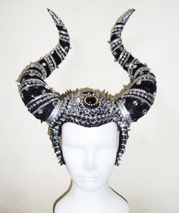 Da NeeNa H618 The Strong Viking Warrior Longhorns Crystal Dance Drag Headdress