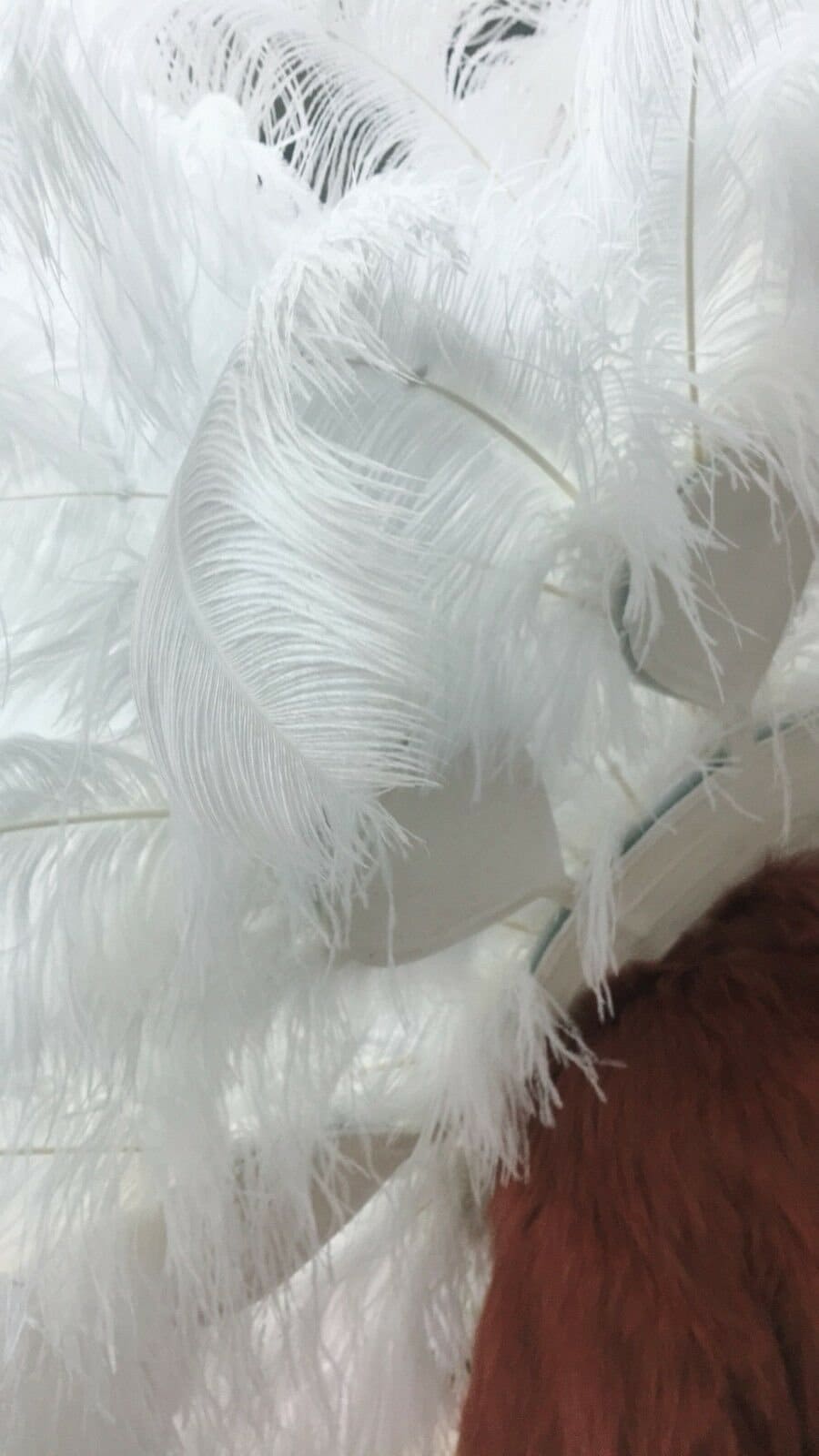 Da NeeNa B043B Victoria Gigantic Ostrich Feather Angel Wings Shoulder Pieces