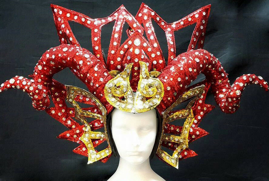 Da NeeNa H822 HUT Chameleon Alien Monster Parade Showgirl Vegas Crystal Headdress