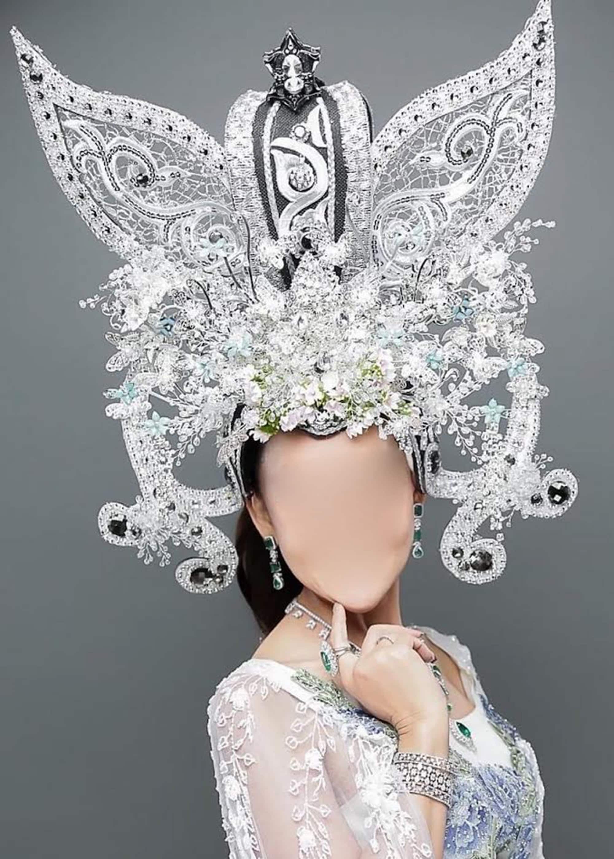 Da NeeNa H1078 Flowers Asian Chinese Japan Emperor Empress Vegas Crystal Headdress