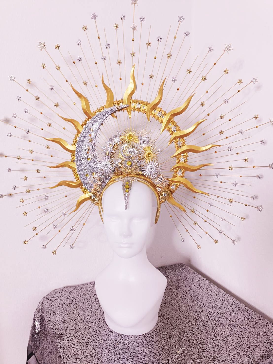 Da NeeNa H1116  The Universe King Vegas Cabaret Showgirl Pageant Headdress