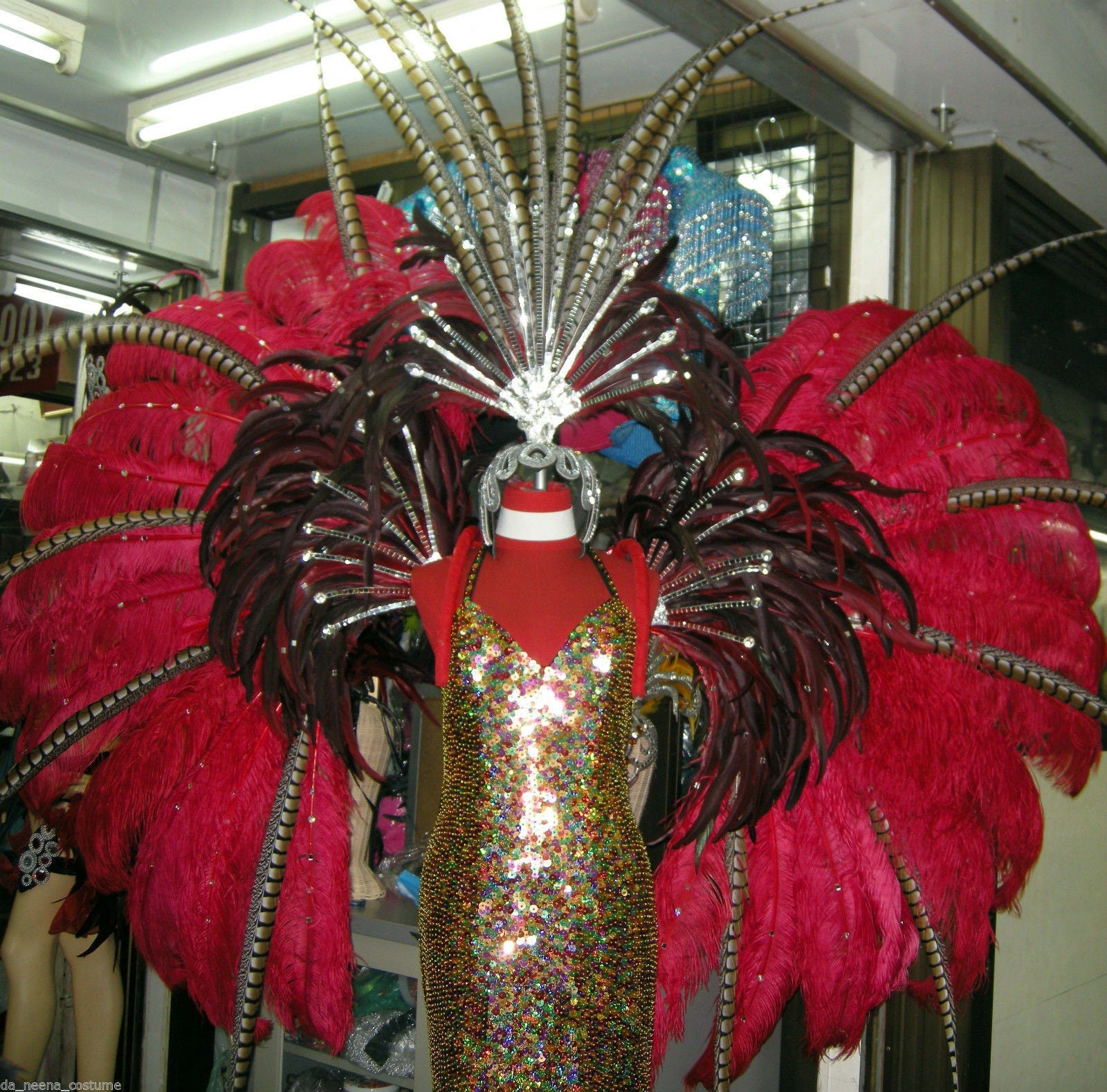 Da NeeNa C024 Vegas Ostrich Feather Burlesque Headdress Backpiece