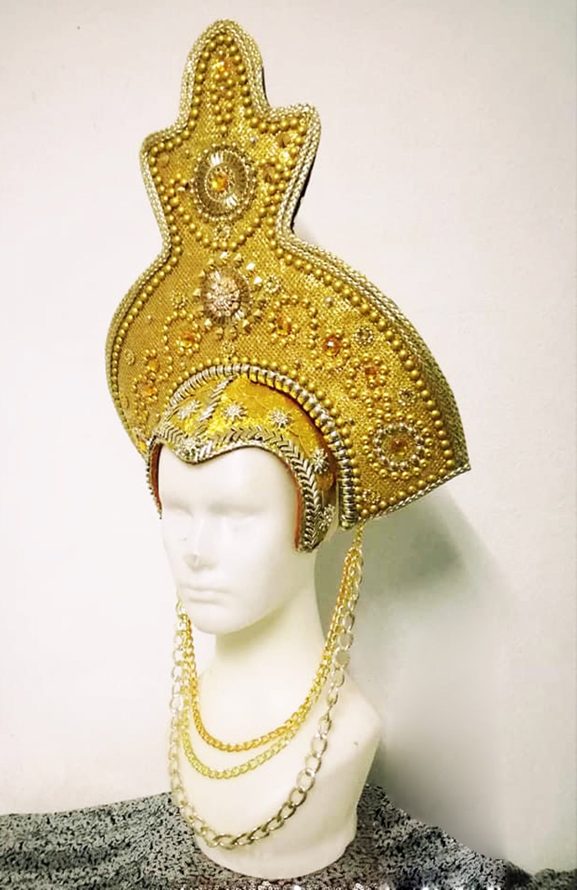 Da NeeNa H1038C 299 Golden Prince Pharaoh Queen Vegas Headdress